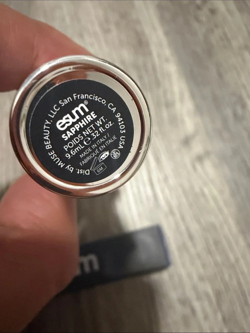 Esum ultra volume + defining length mascara